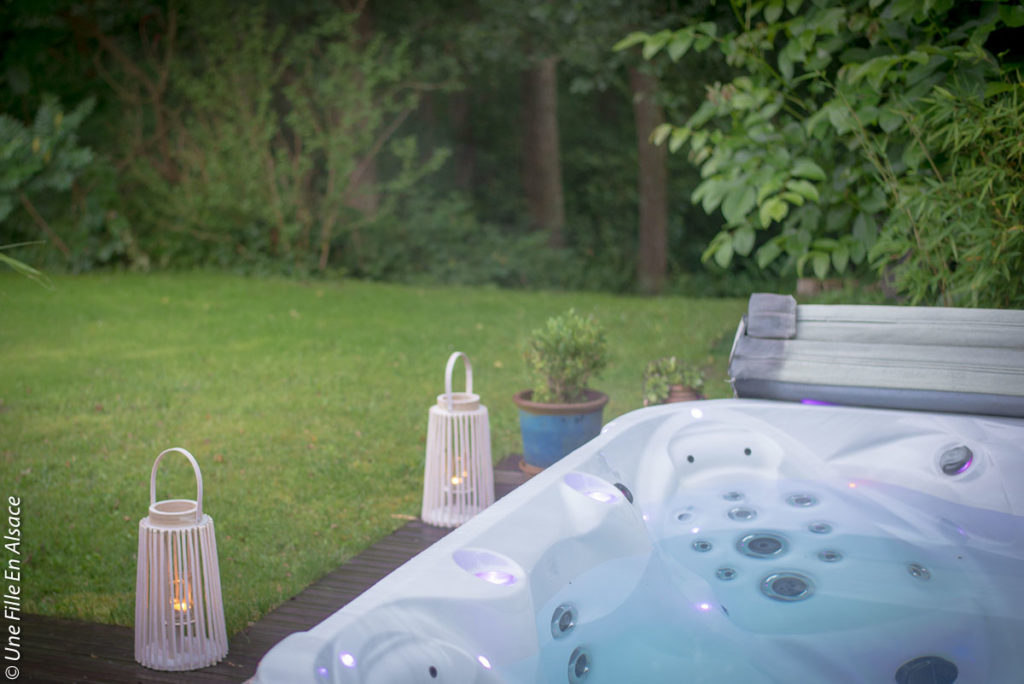 jacuzzi-chambre-dhotes-la-parenthez-marienthal©Celine-Schnell-Une-Fille-En-Alsace-2019