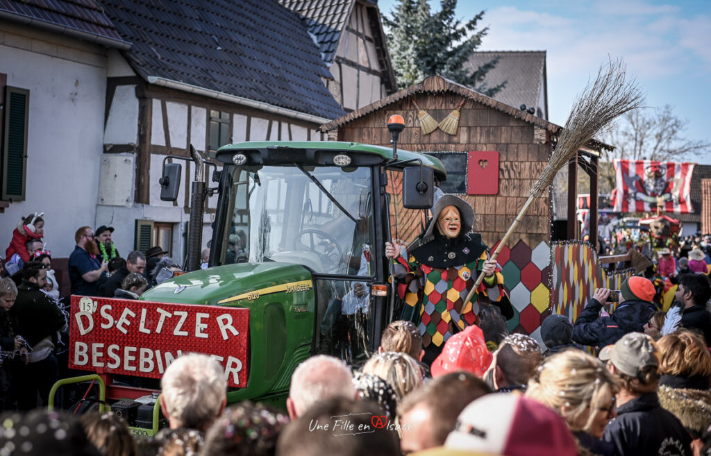 carnaval-de-roppenheim- Celine-Schnell-Une-Fille-En-Alsace-2022-52