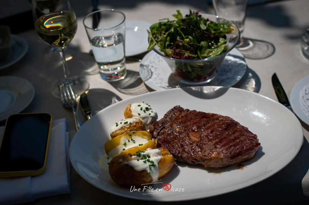 restaurant-chateau-windeck-buhl-foret-noire-Celine-Schnell-Une-Fille-En-Alsace-2023