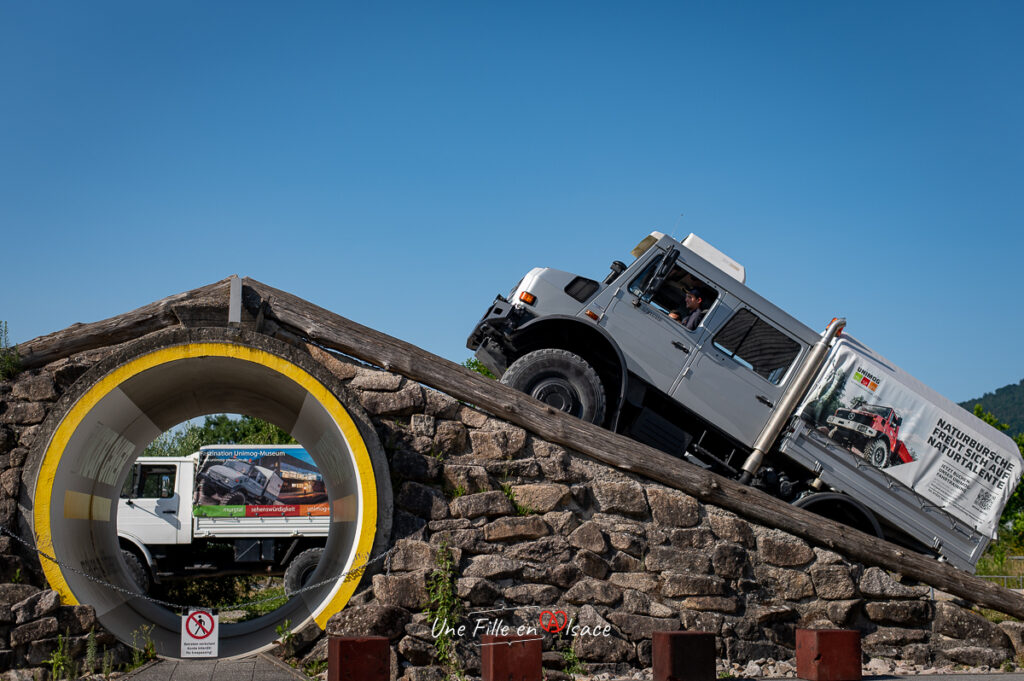 musee-unimog-gaggenau-foret-noire-Celine-Schnell-Une-Fille-En-Alsace-2023