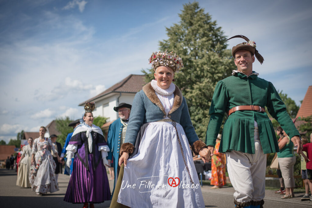 costume-traditionnel-alsacien