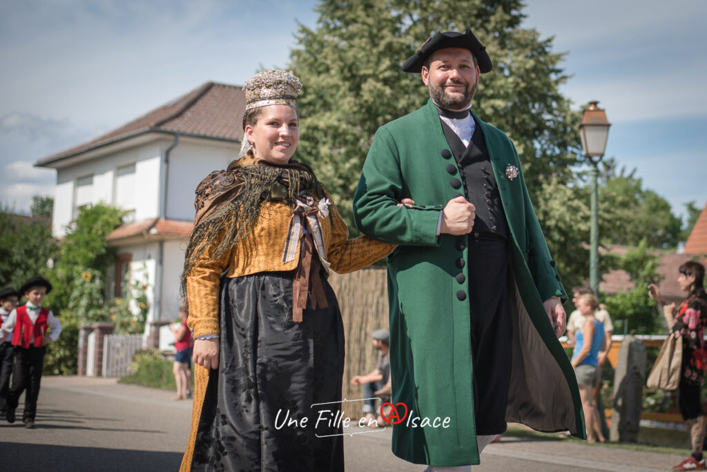 costume-traditionnel-alsacien