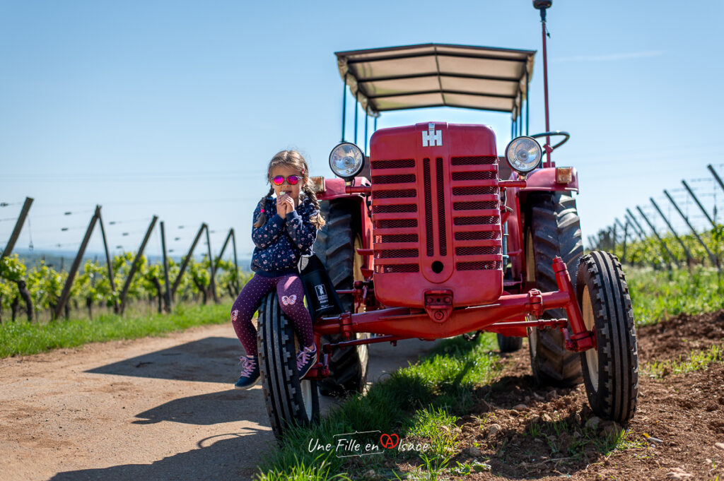 Sortie-insolite-tracteur-domaine-de-lenvol-ingersheim-Une-Fille-En-Alsace-2024