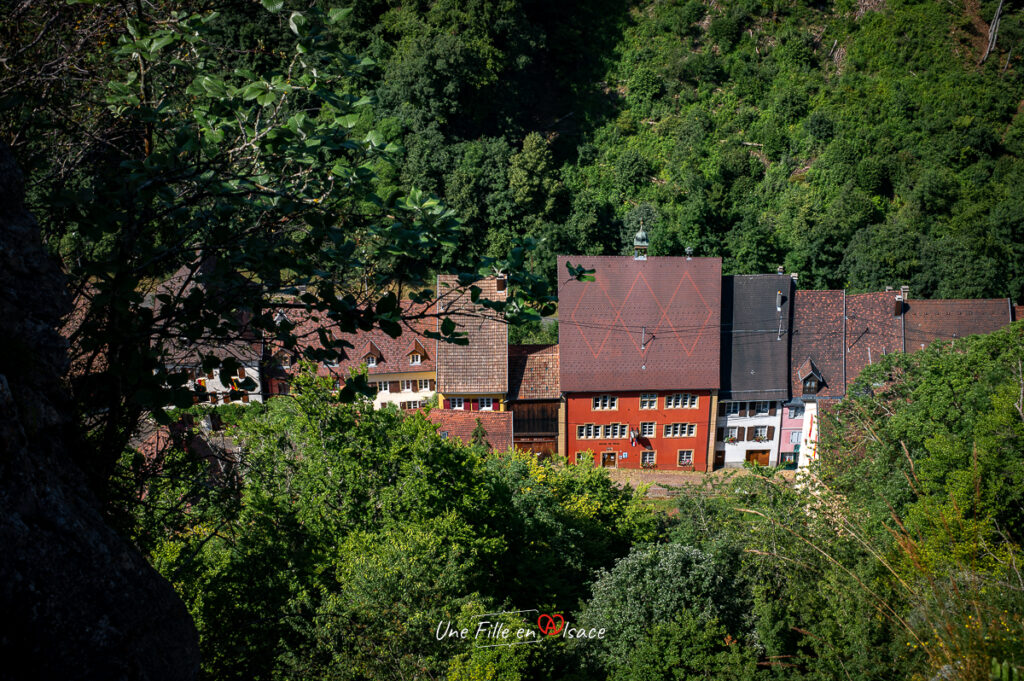 ferrette-sundgau-Une-Fille-En-Alsace-2024