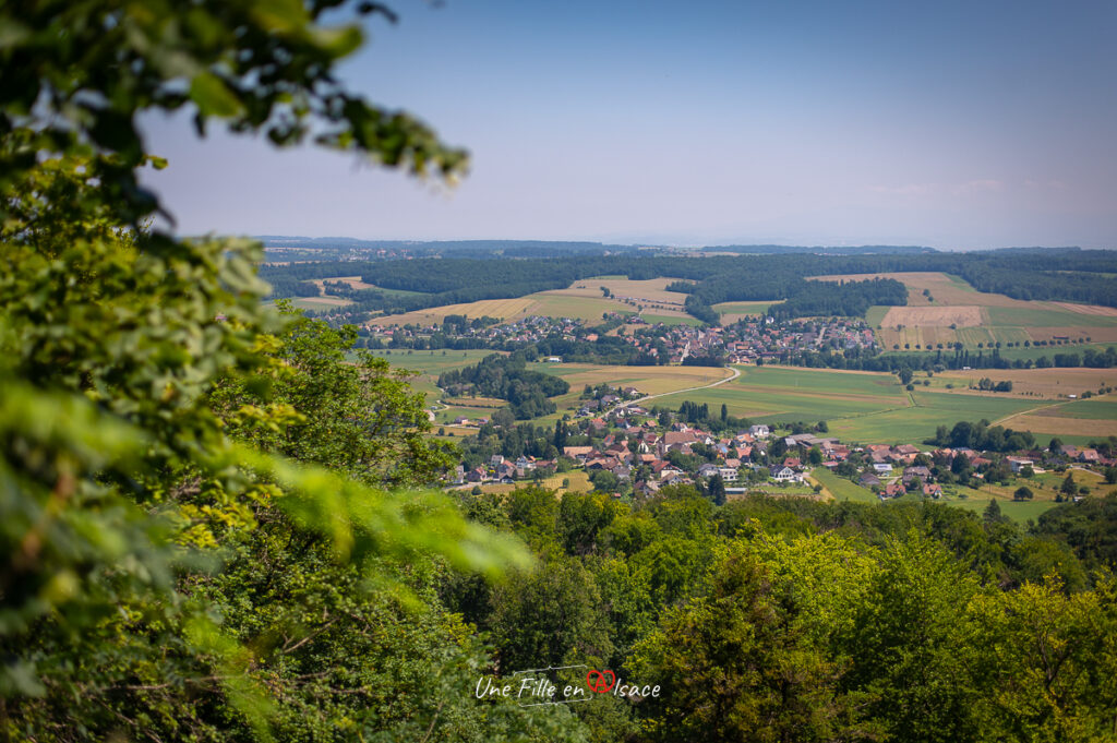 randonne-grotte-des-nains-ferrette-sundgau-Une-Fille-En-Alsace-2024