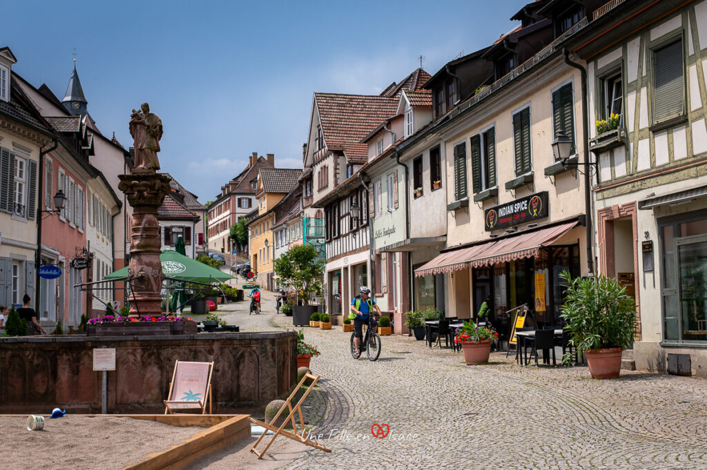 Gernsbach-vallee-de-la-murg-allemagne-Une-Fille-En-Alsace-2024