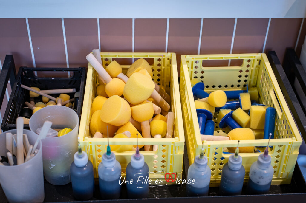 tampons-Manifik-ceramic-coffee-shop-strasbourg-Une-Fille-En-Alsace-2025
