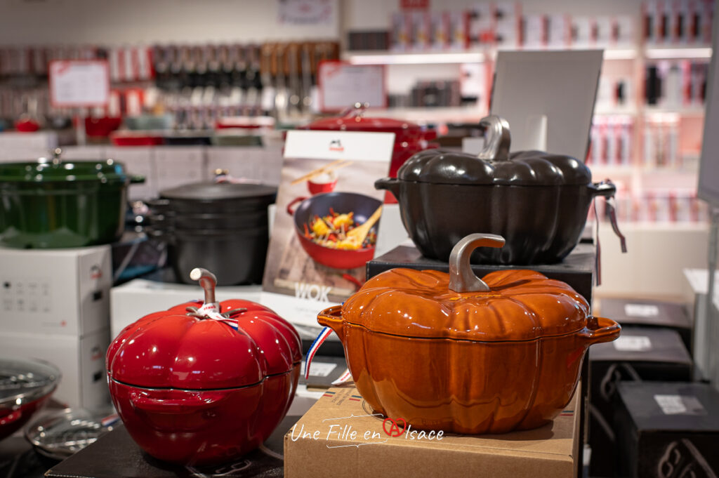 Cocotte-Staub-Turckheim-Une-Fille-En-Alsace-2025
